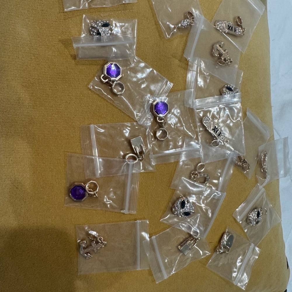 EFFY gold plated chains and charms - Picture 2 of 3